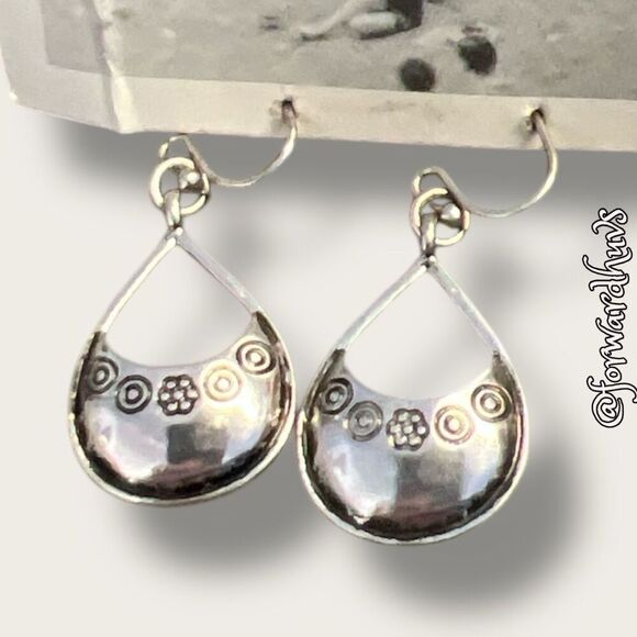 Vintage-Inspired Anthropologie Silver Dangle Earrings - Picture 3 of 6